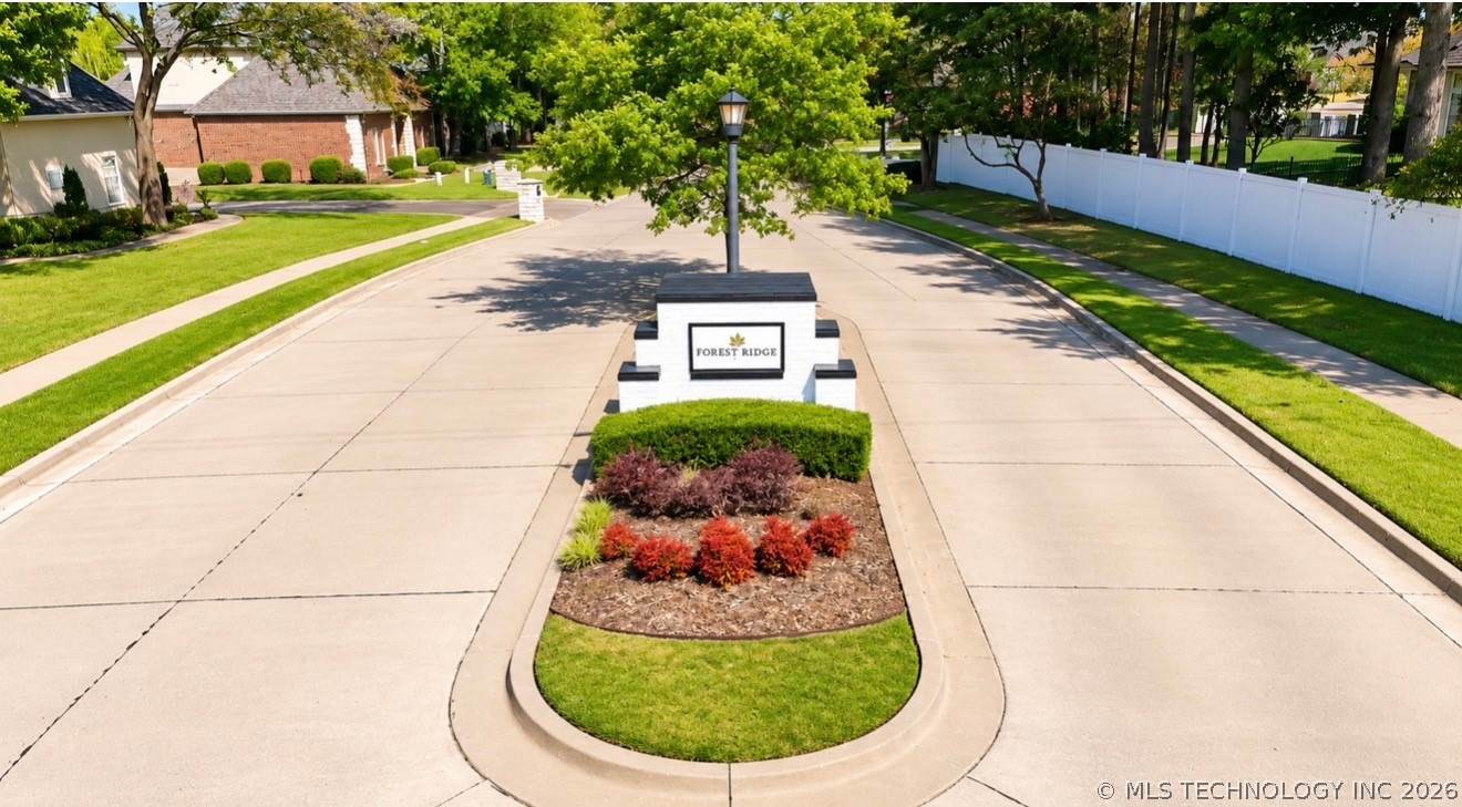 305 S 79th Street