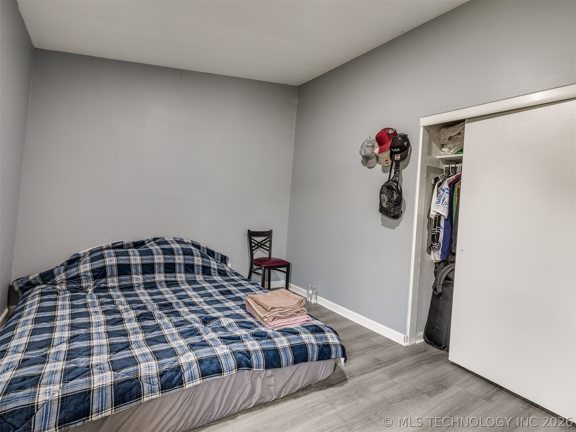 905 S 30th