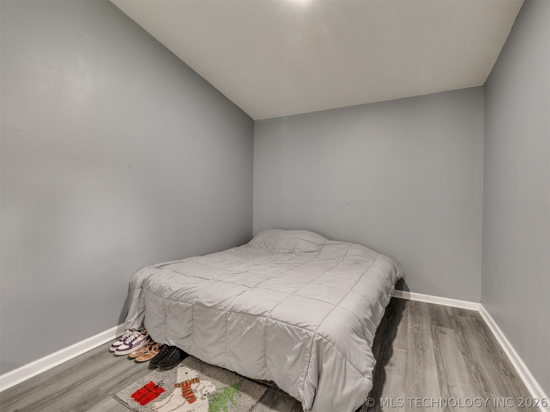905 S 30th