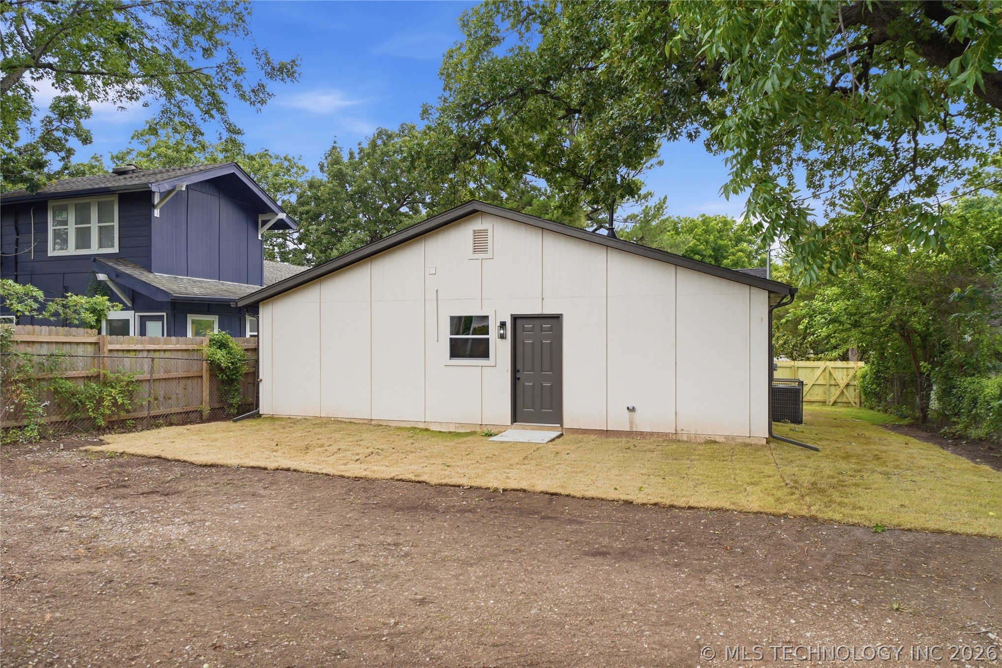 215 N Tacoma Avenue