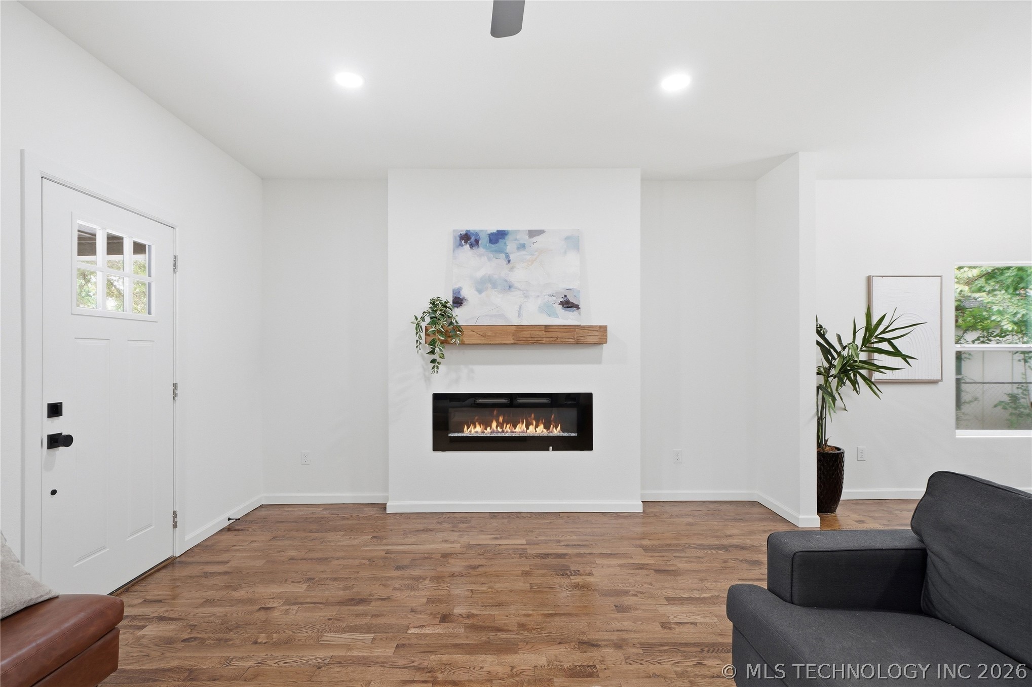 215 N Tacoma Avenue