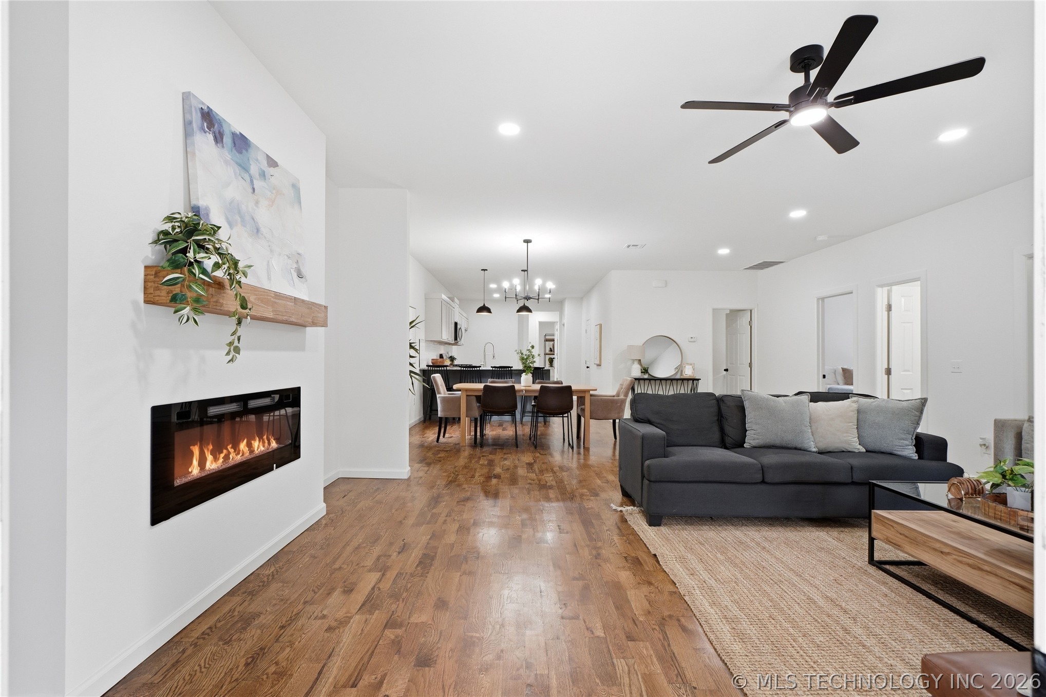 215 N Tacoma Avenue