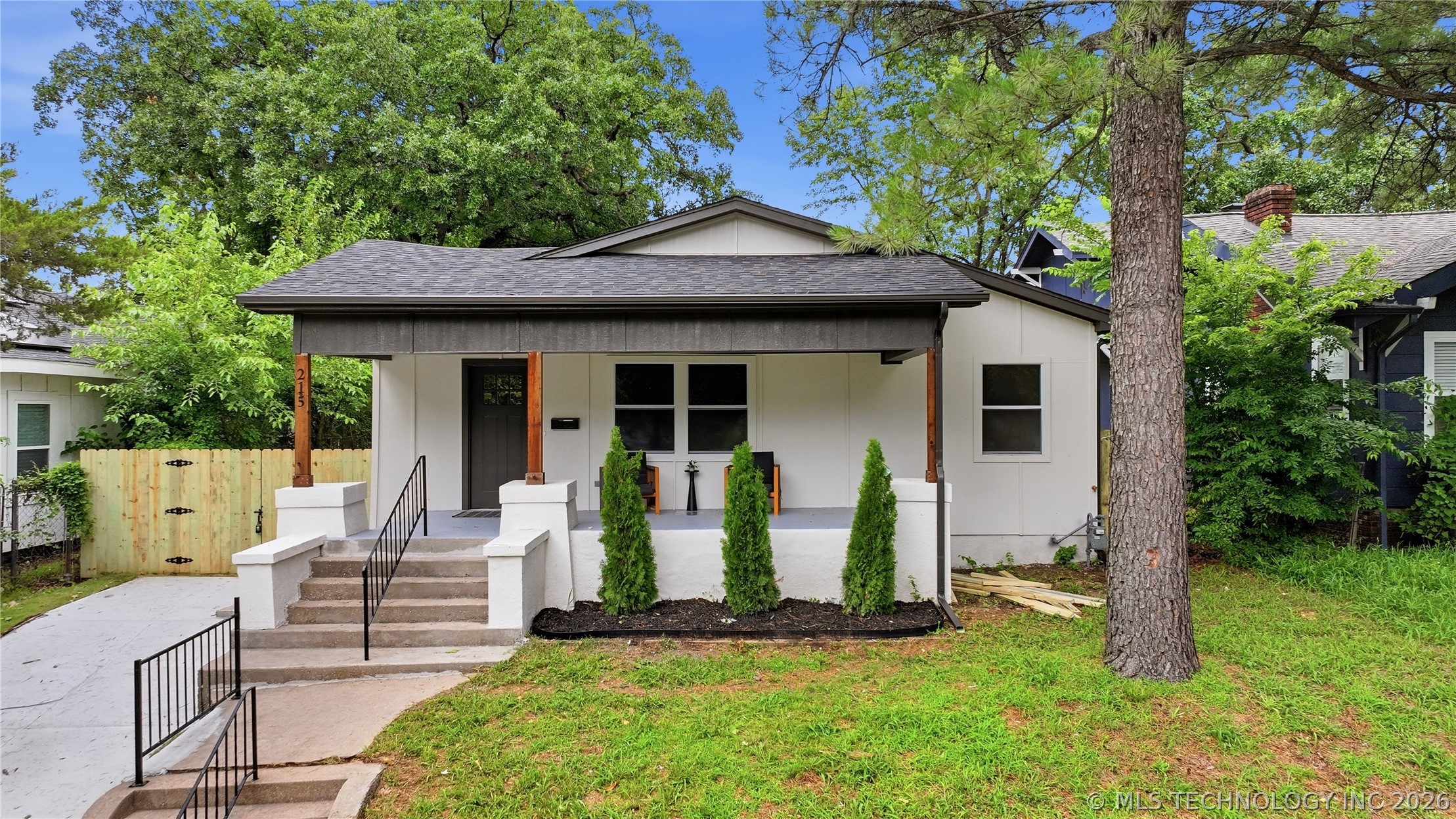 215 N Tacoma Avenue