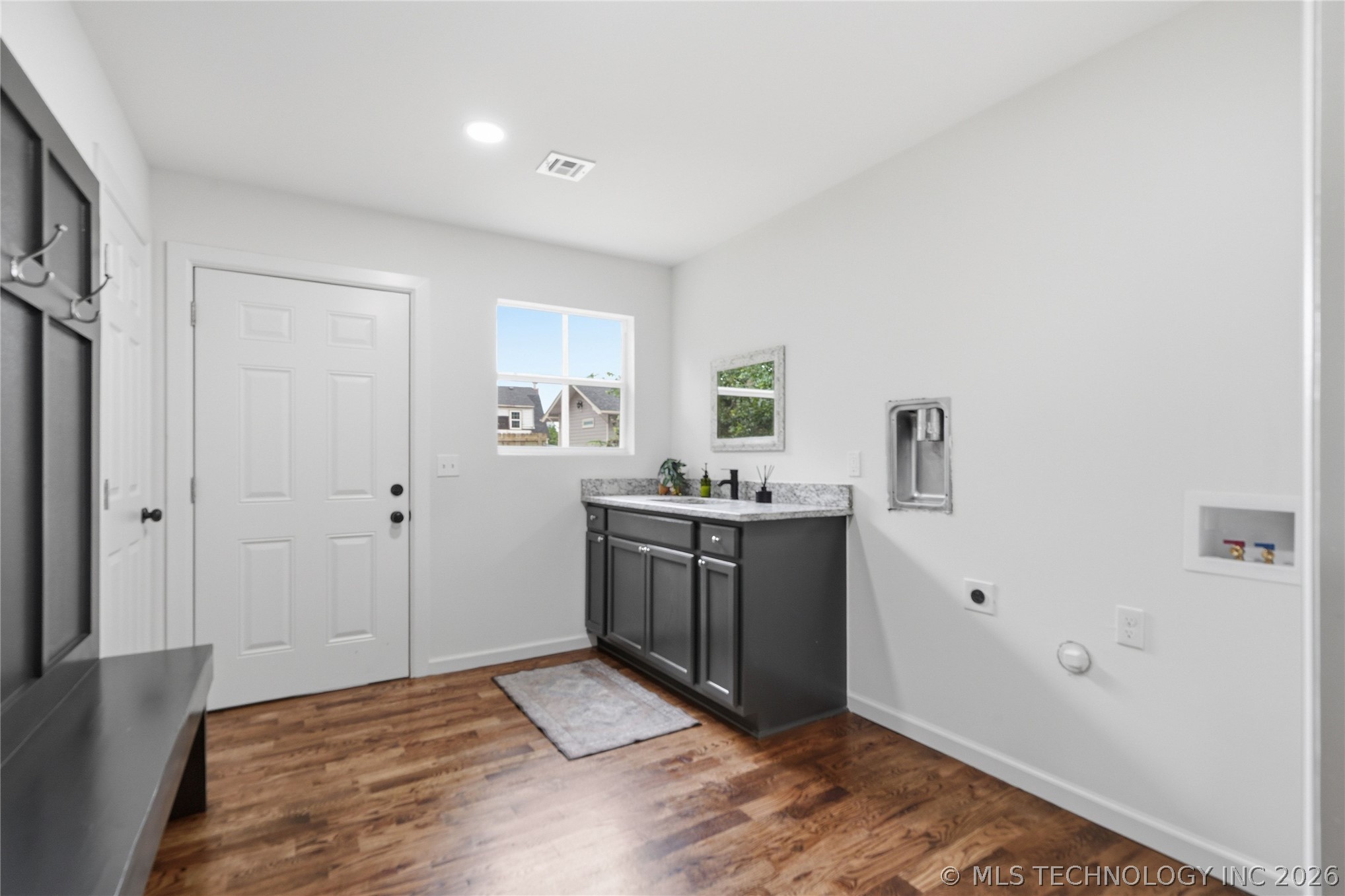 215 N Tacoma Avenue