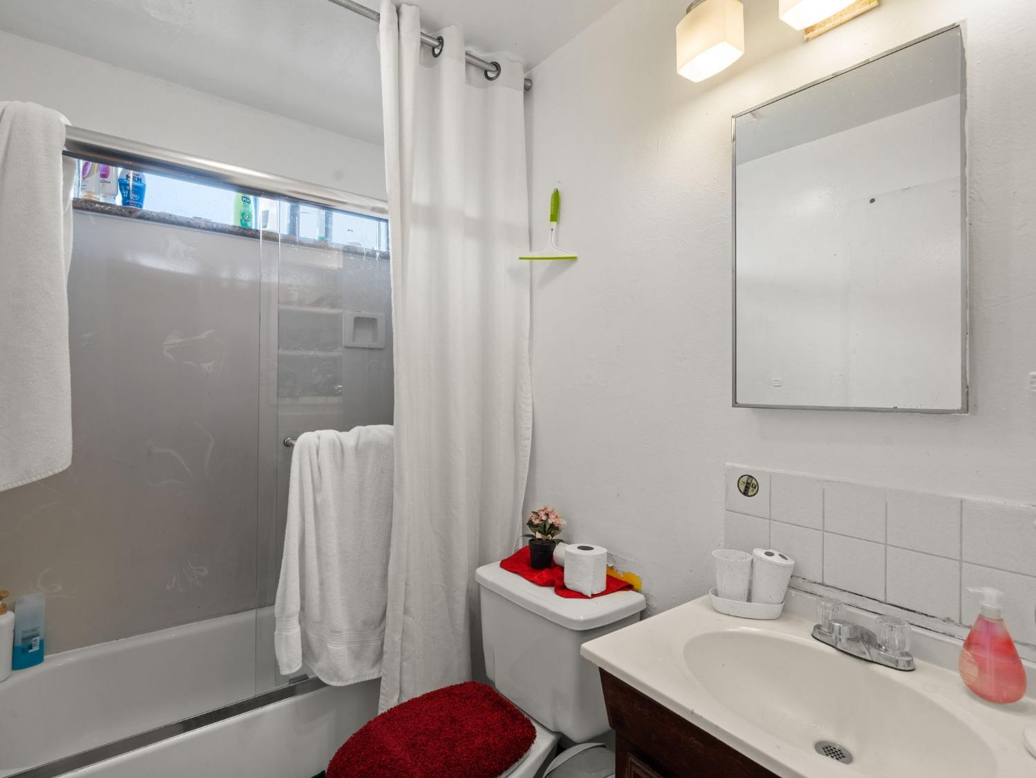 19064 Standish Avenue