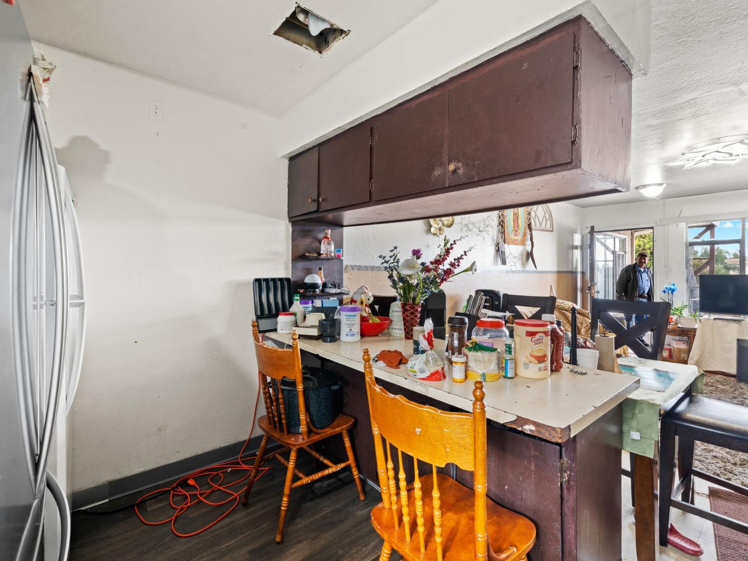 19064 Standish Avenue