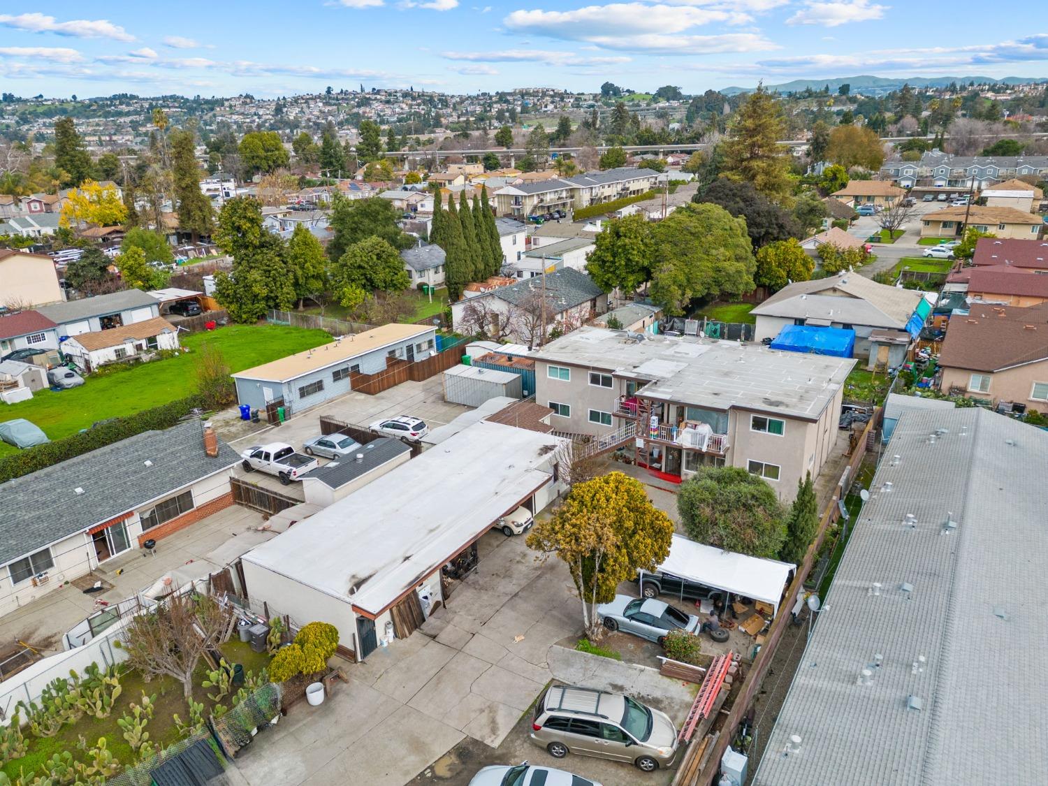 19064 Standish Avenue