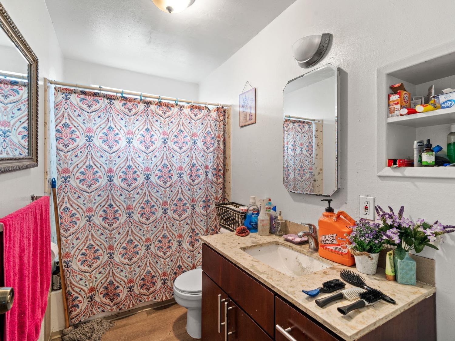 19064 Standish Avenue