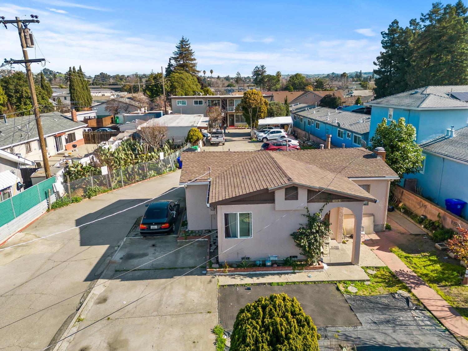 19064 Standish Avenue