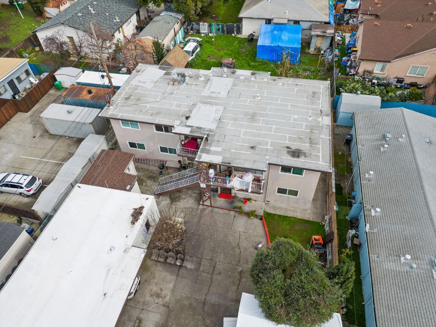 19064 Standish Avenue