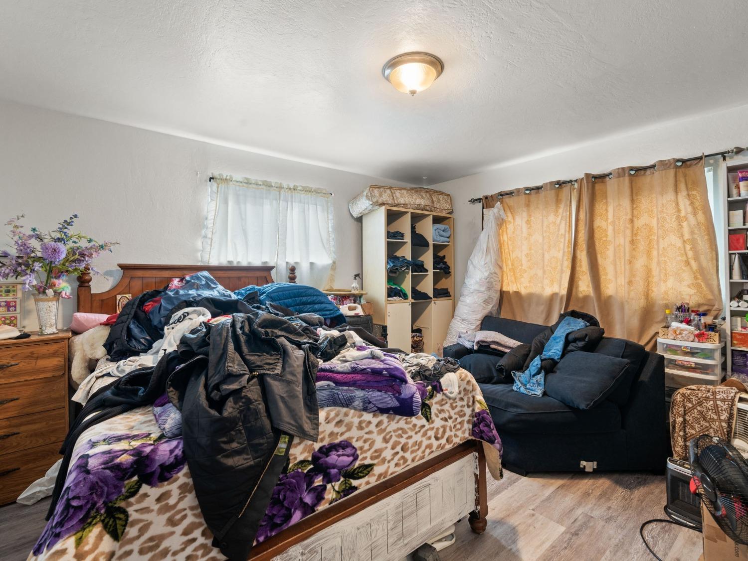 19064 Standish Avenue