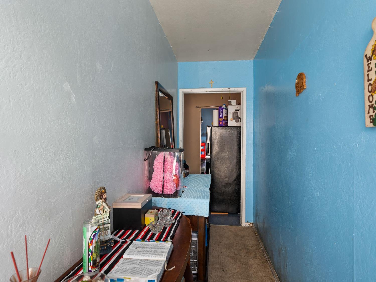 19064 Standish Avenue