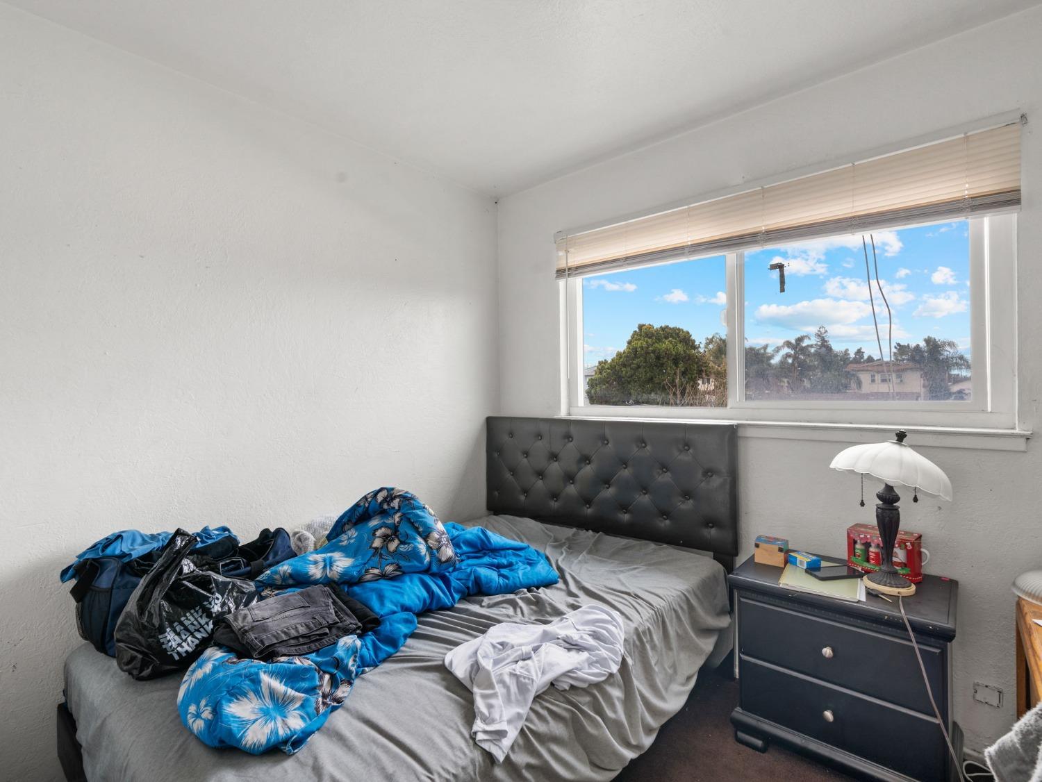 19064 Standish Avenue