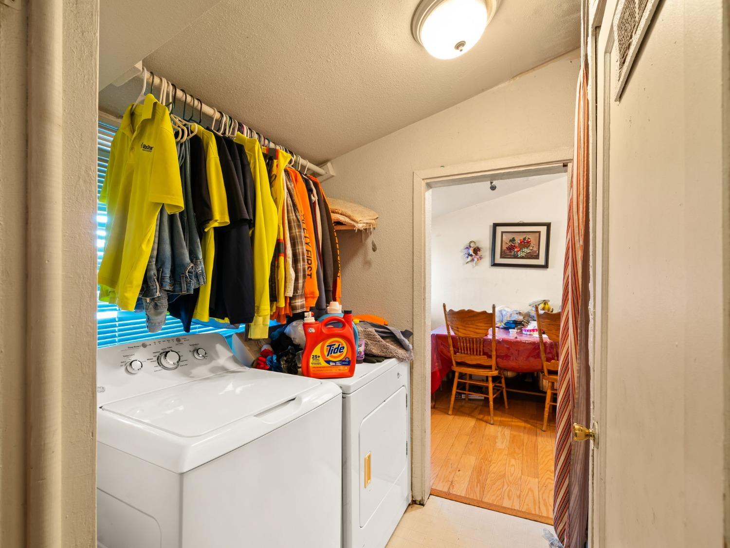 19064 Standish Avenue