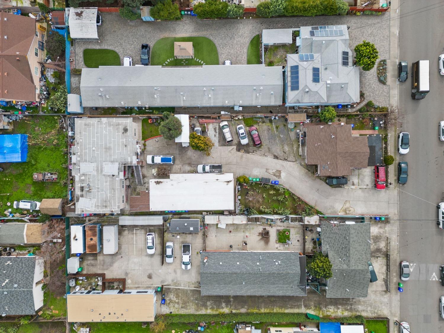 19064 Standish Avenue