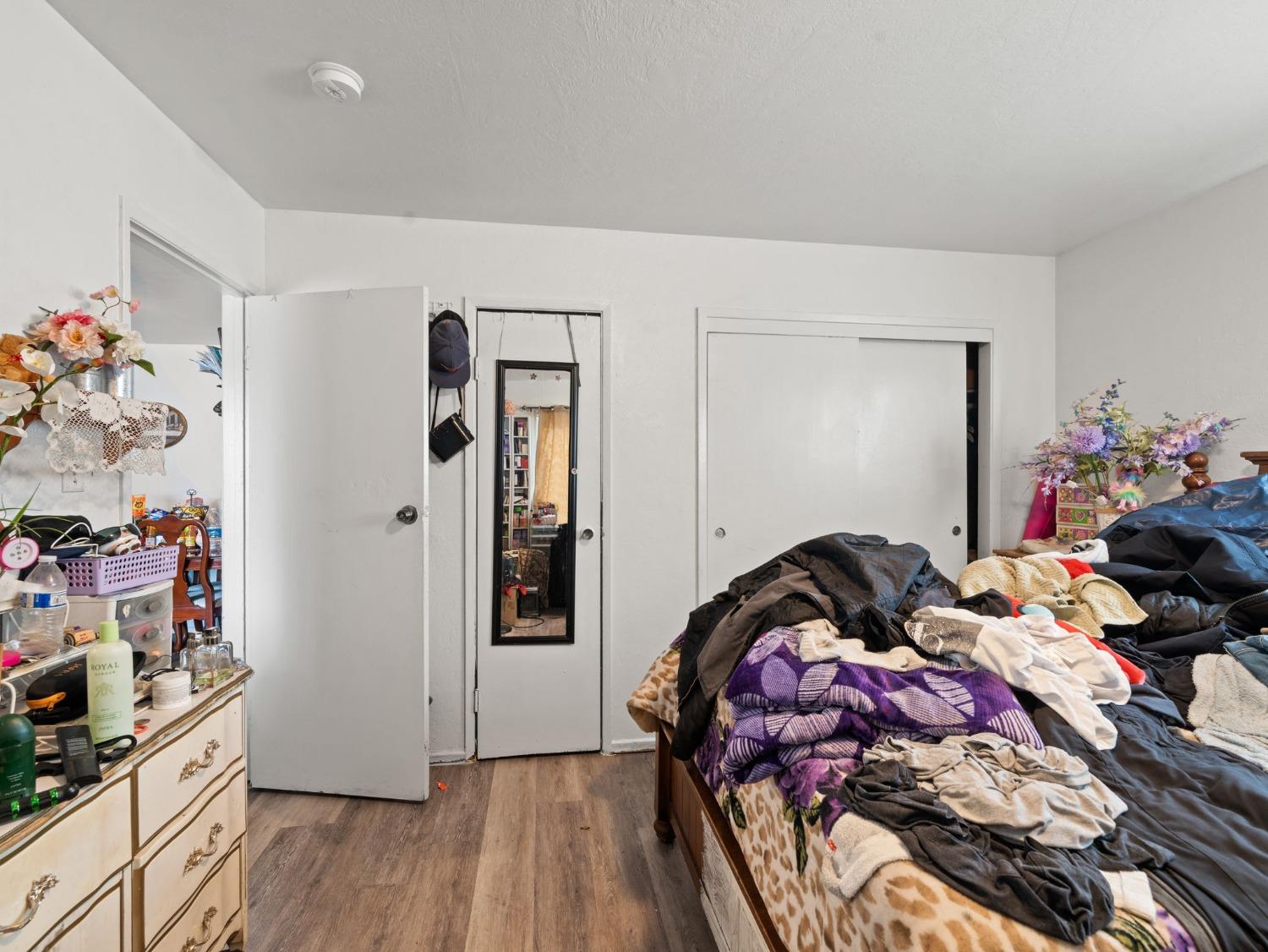 19064 Standish Avenue