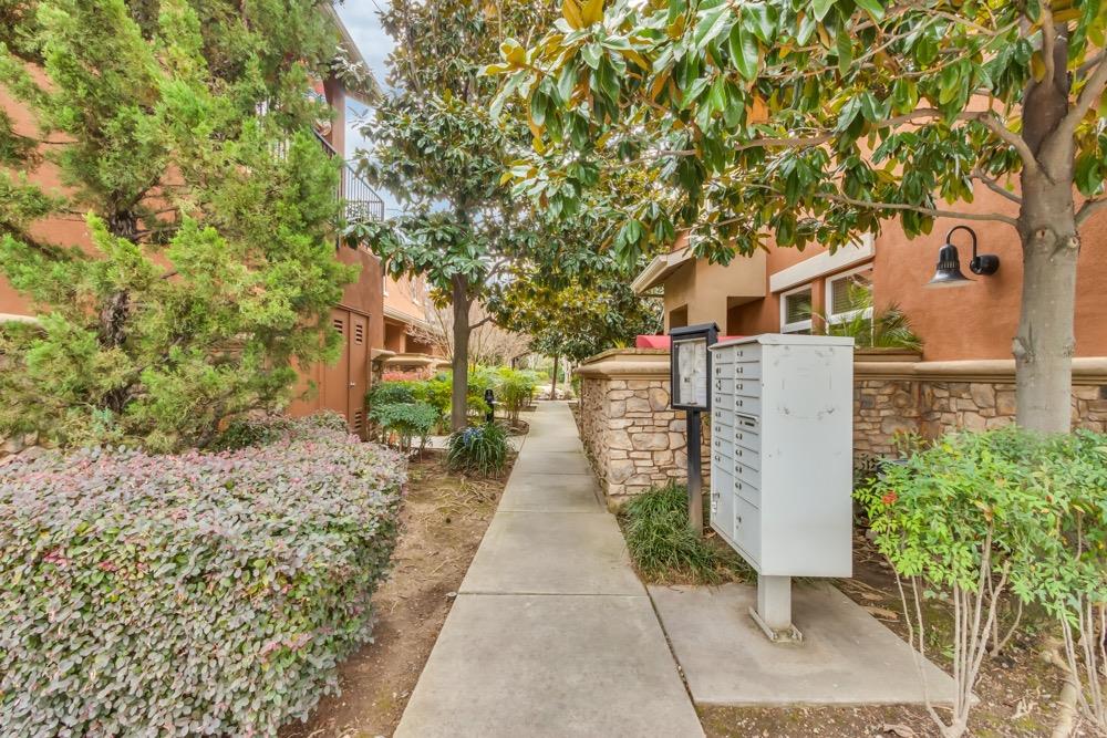 7910 Walerga Road Unit: 304