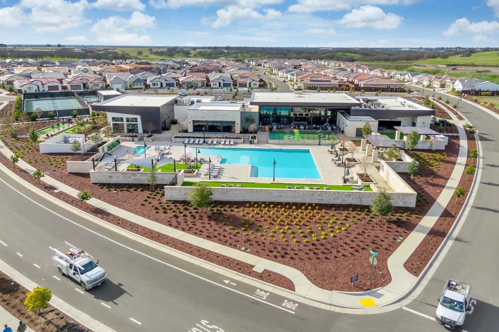 3620 Quail Run Court