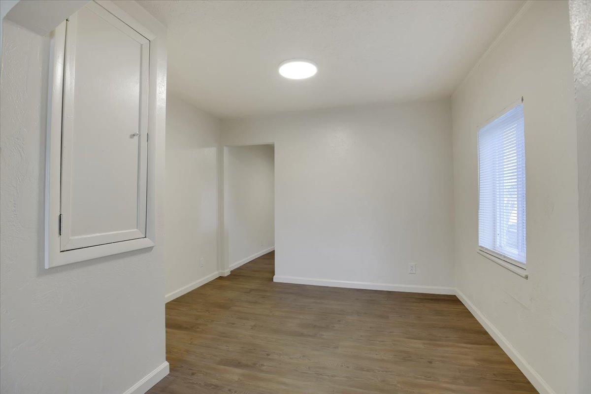 5704 Riverside Drive