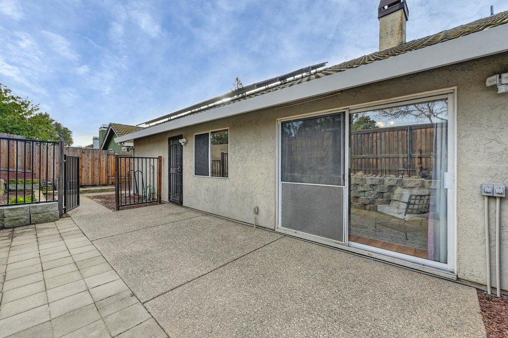 5738 River Run Circle