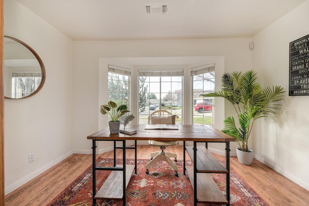 5738 River Run Circle