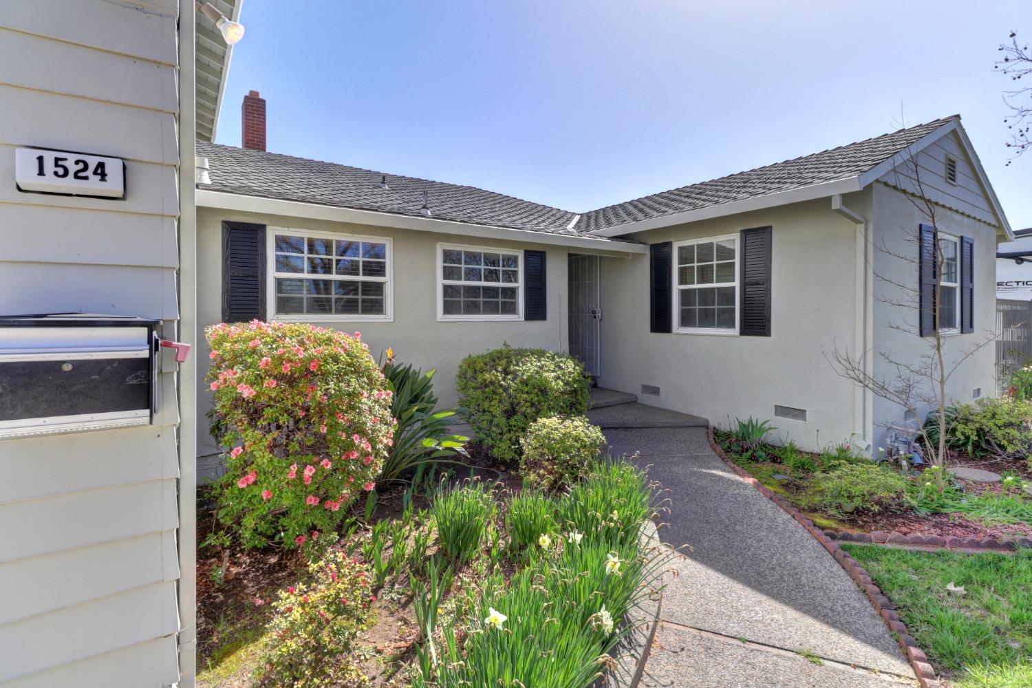 1524 Arroyo Grande Drive