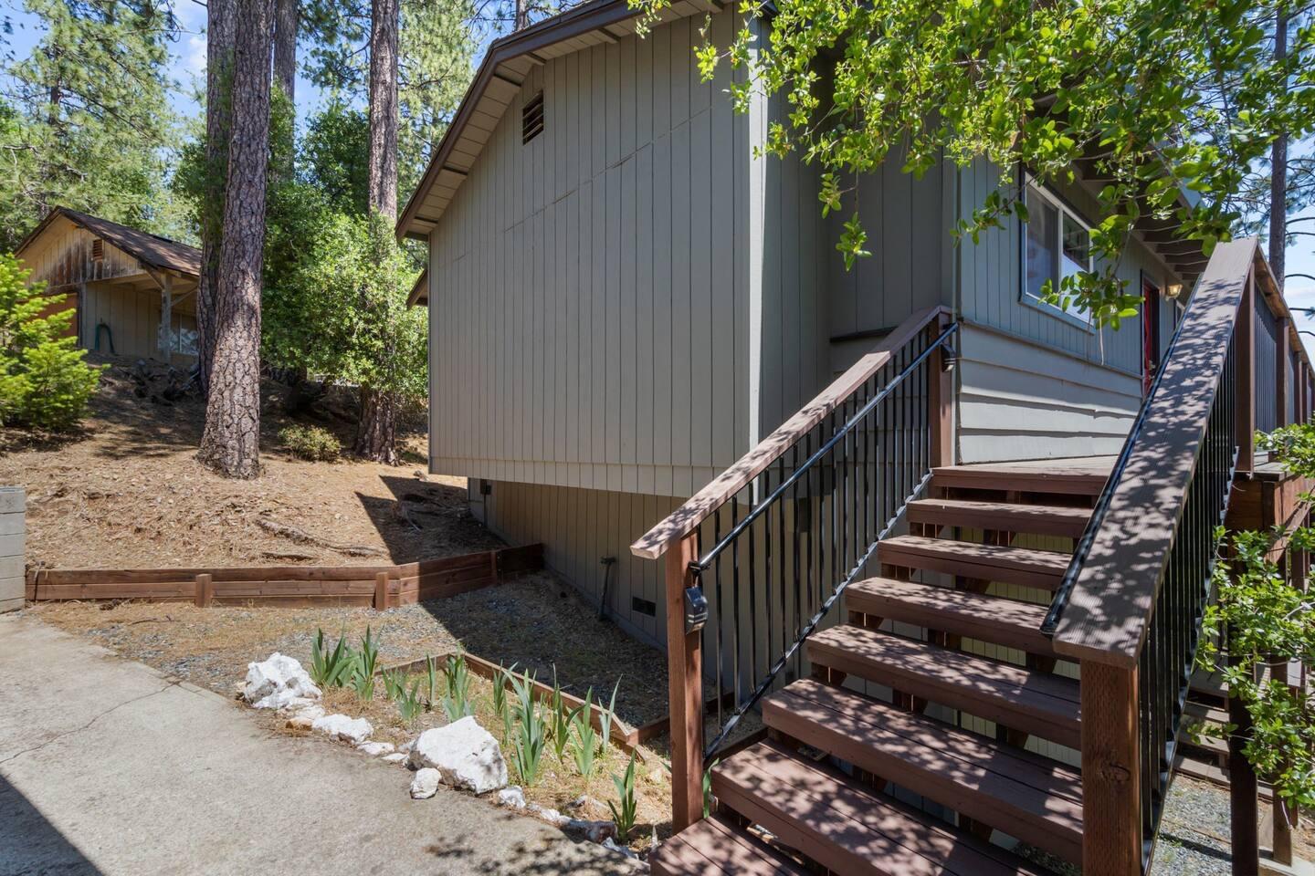 19976 Ridgecrest Way