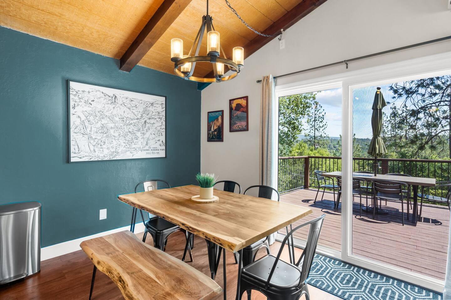 19976 Ridgecrest Way