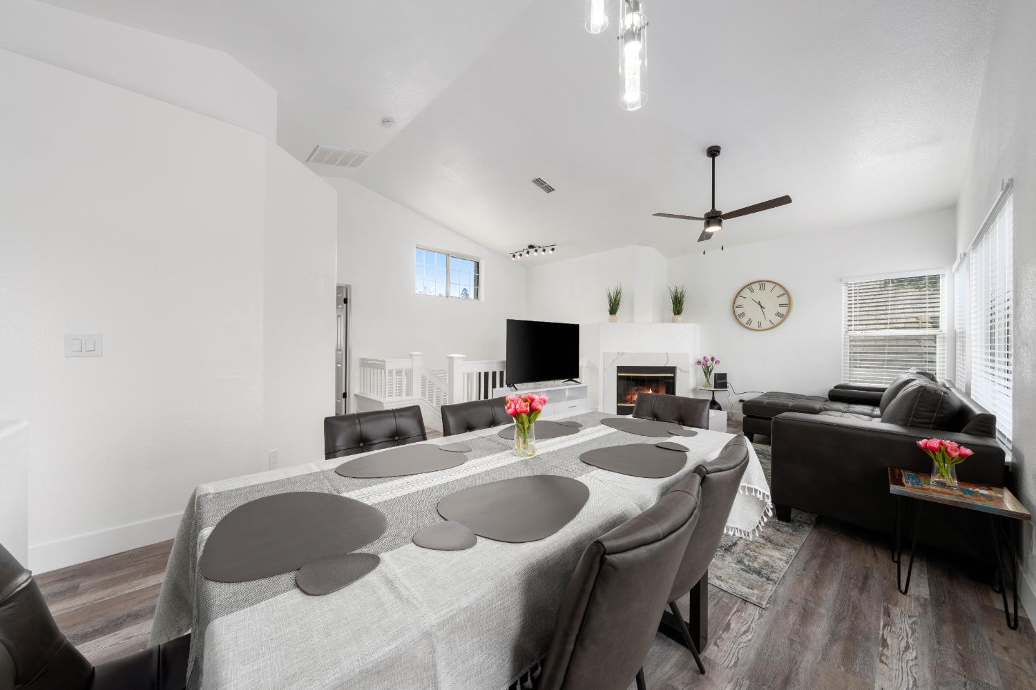 9490 Little Rapids Way