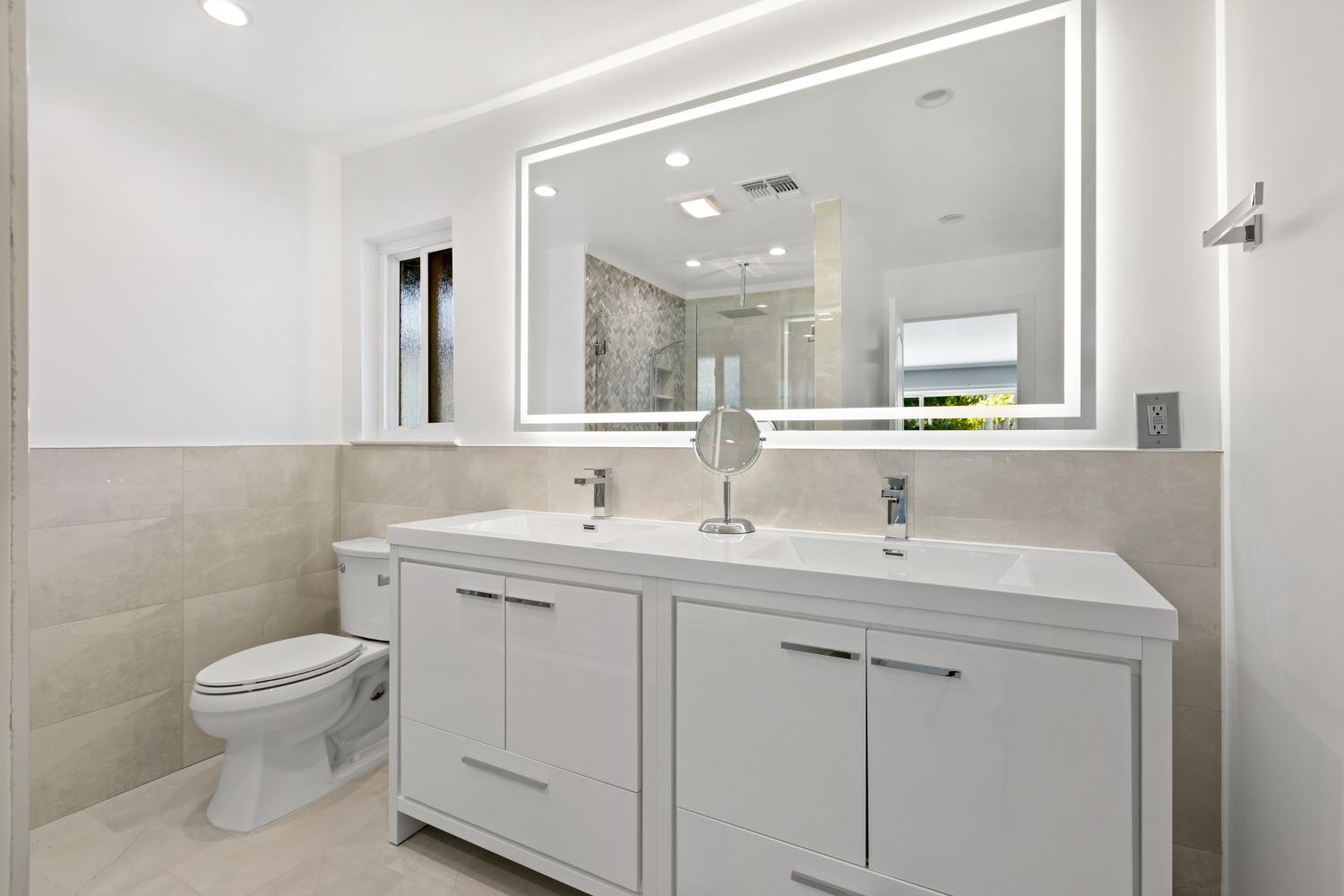 8117 Glen Canyon Court