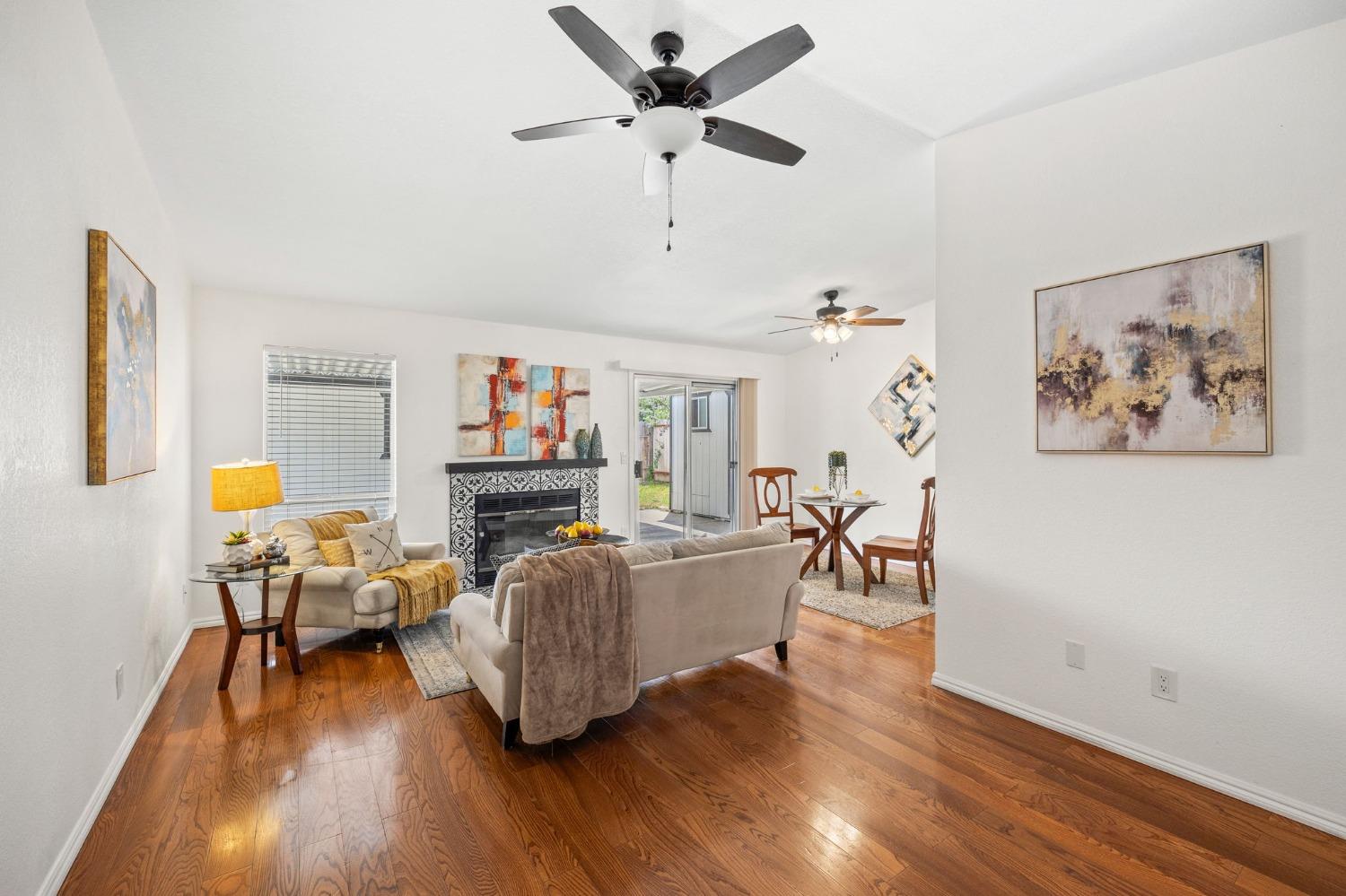 1802 Los Robles Boulevard