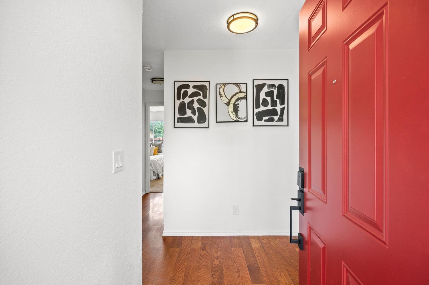 1802 Los Robles Boulevard