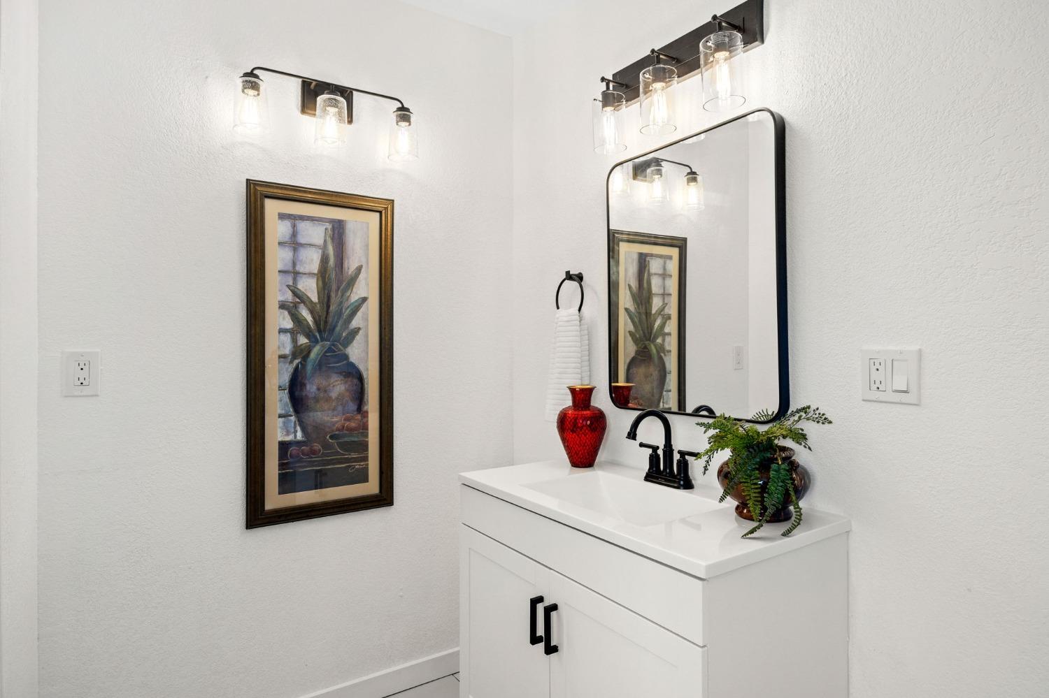 1802 Los Robles Boulevard