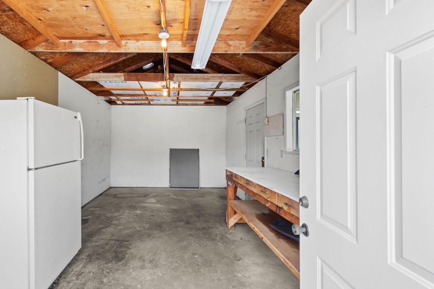 1802 Los Robles Boulevard