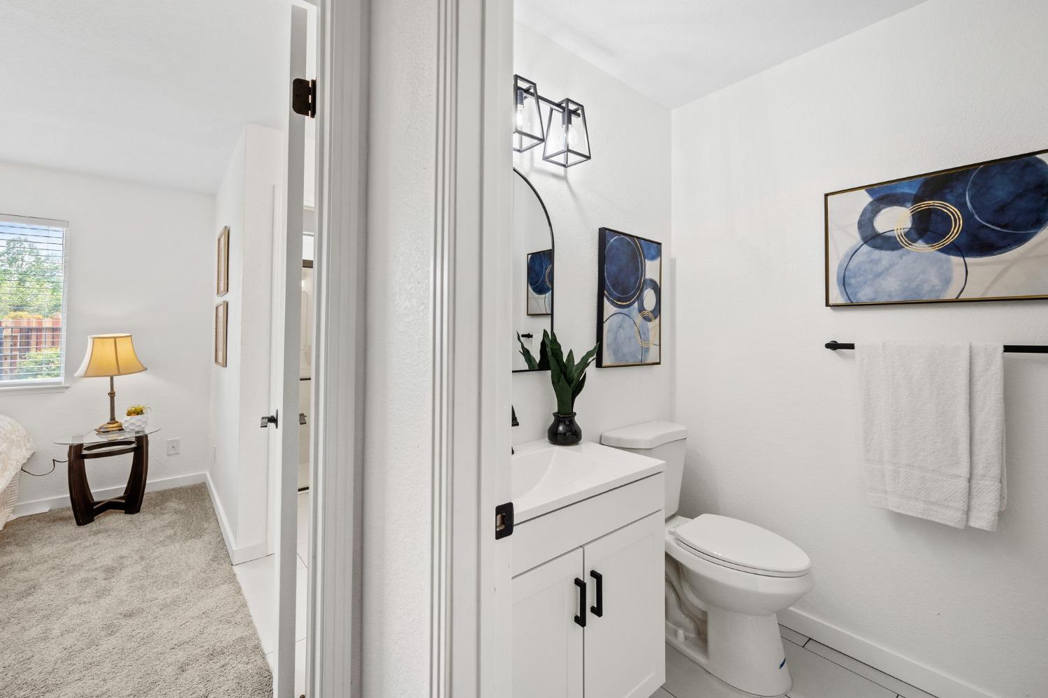 1802 Los Robles Boulevard