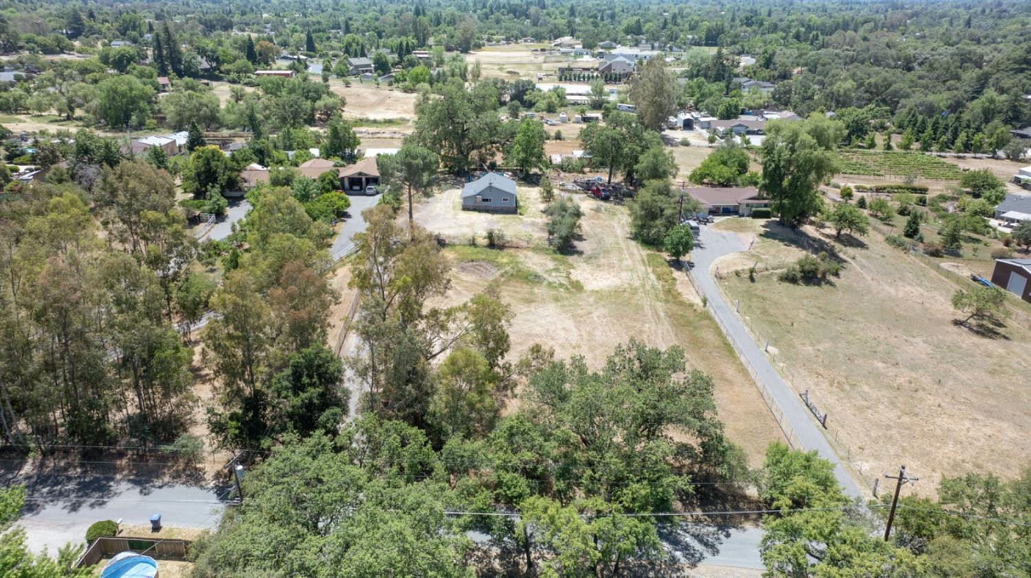 9348 Golden Gate Avenue