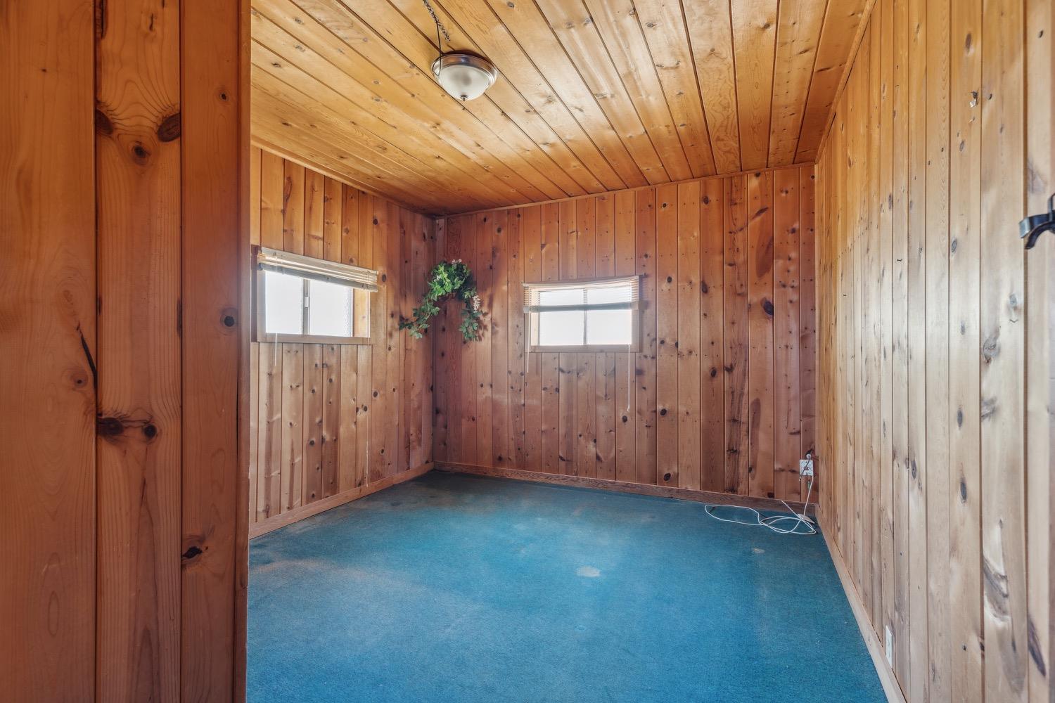 9348 Golden Gate Avenue