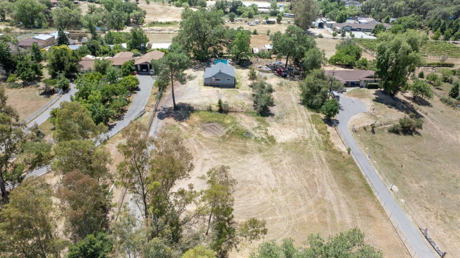 9348 Golden Gate Avenue