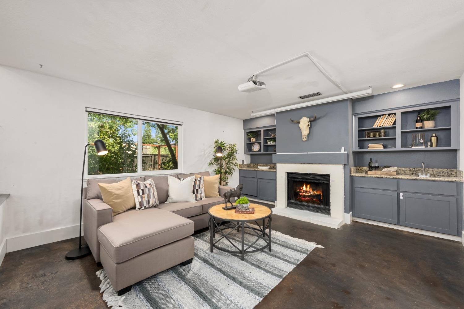 167 Wellfleet Circle