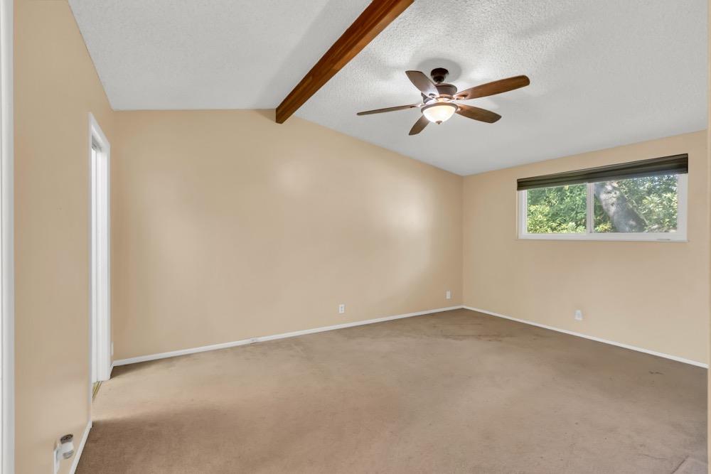 7652 Kensington Drive