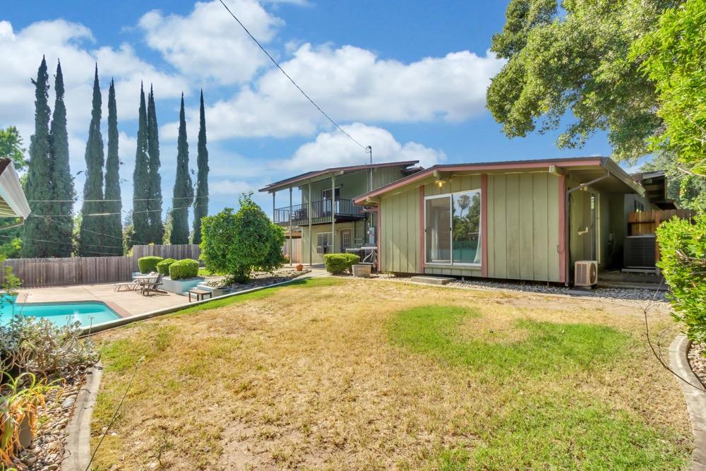 7652 Kensington Drive