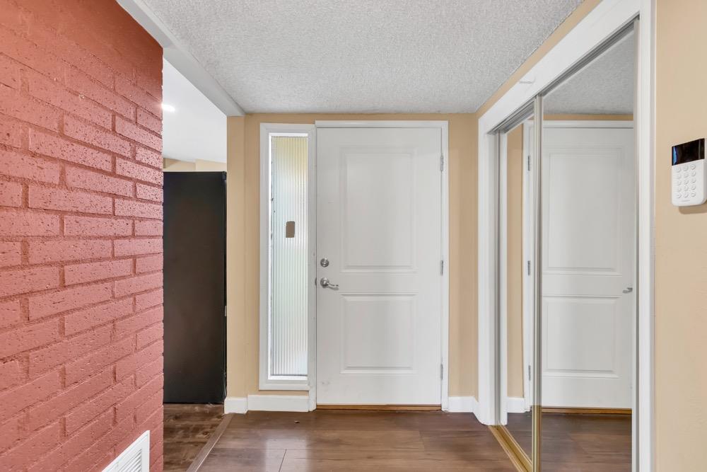 7652 Kensington Drive