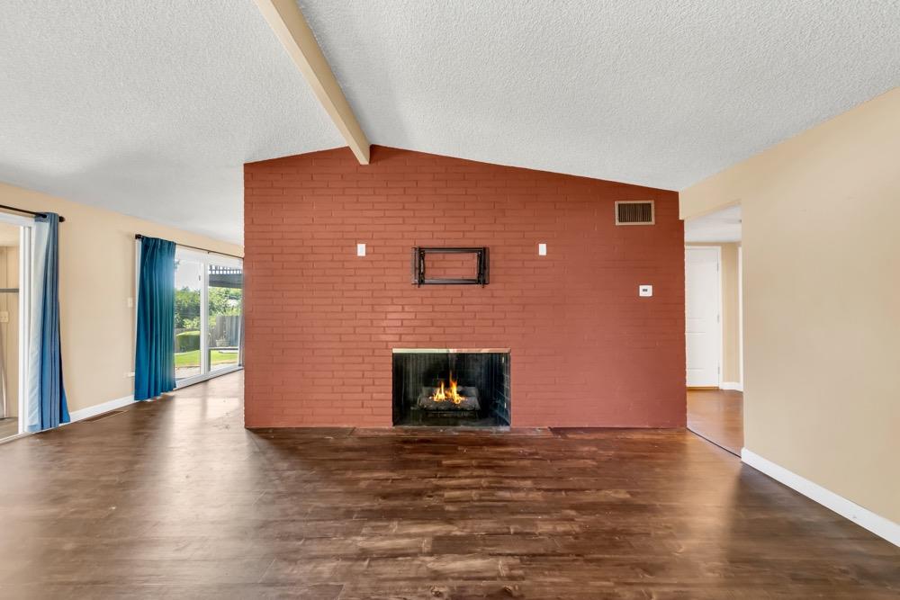 7652 Kensington Drive