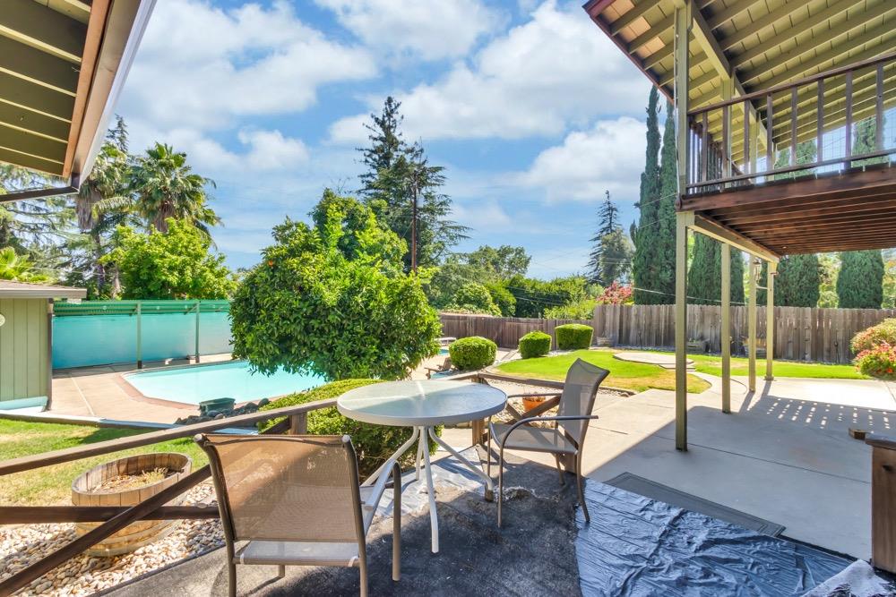 7652 Kensington Drive