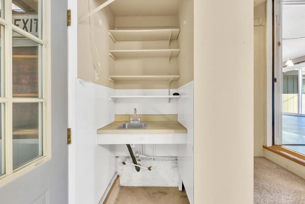 7652 Kensington Drive