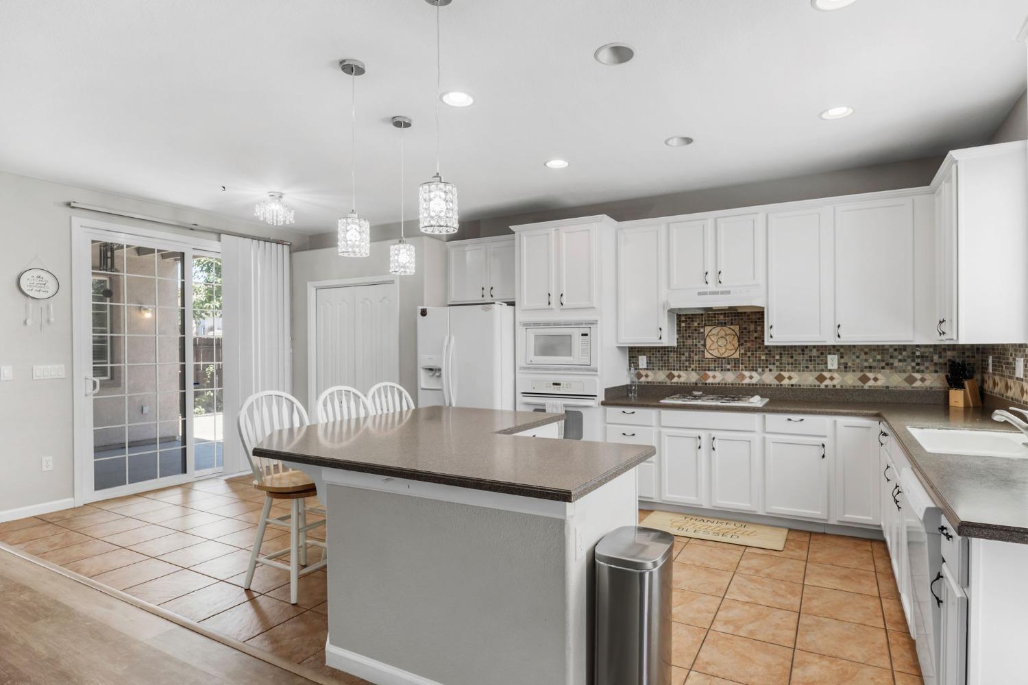 1004 Windjammer Drive