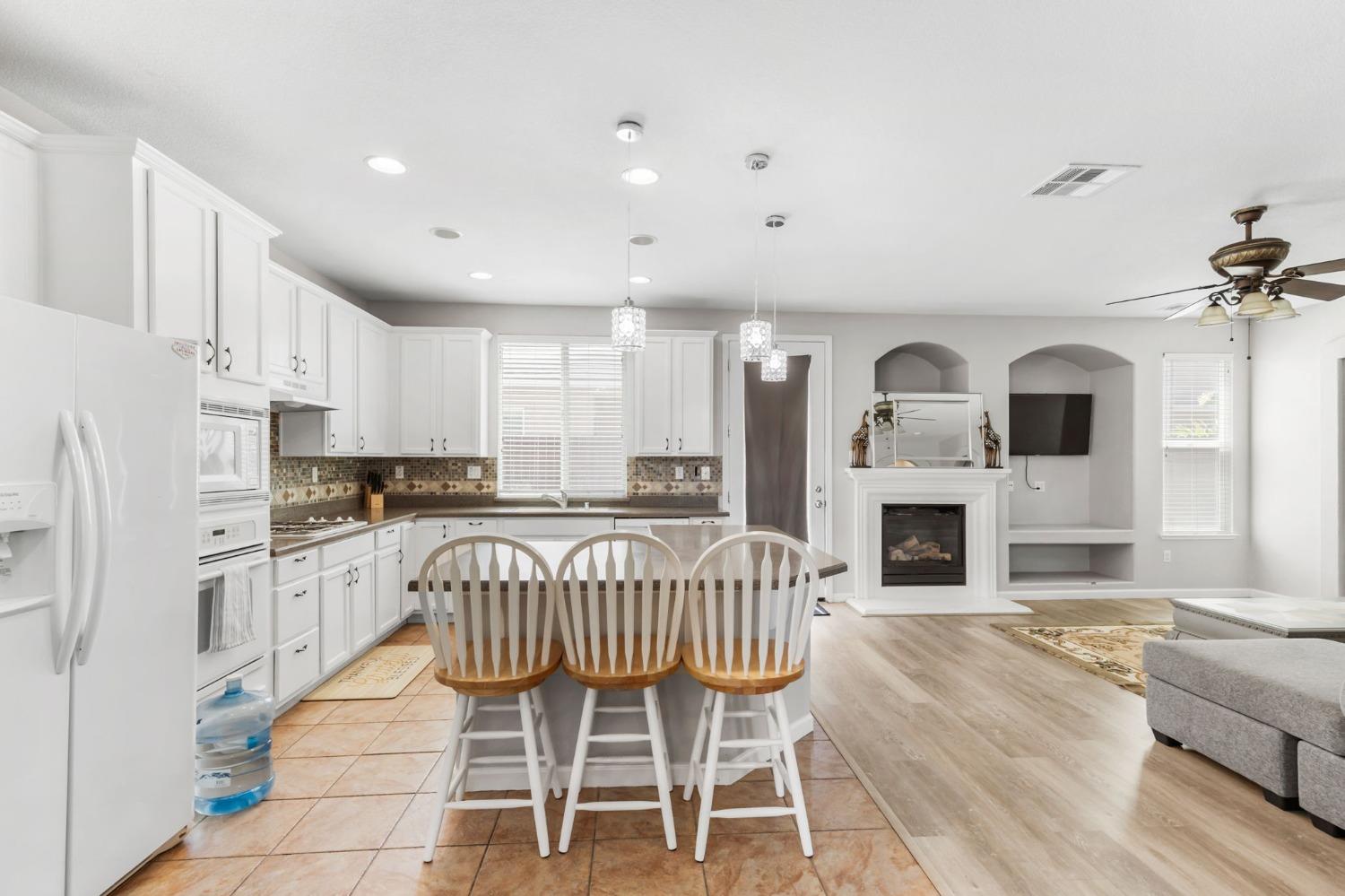 1004 Windjammer Drive