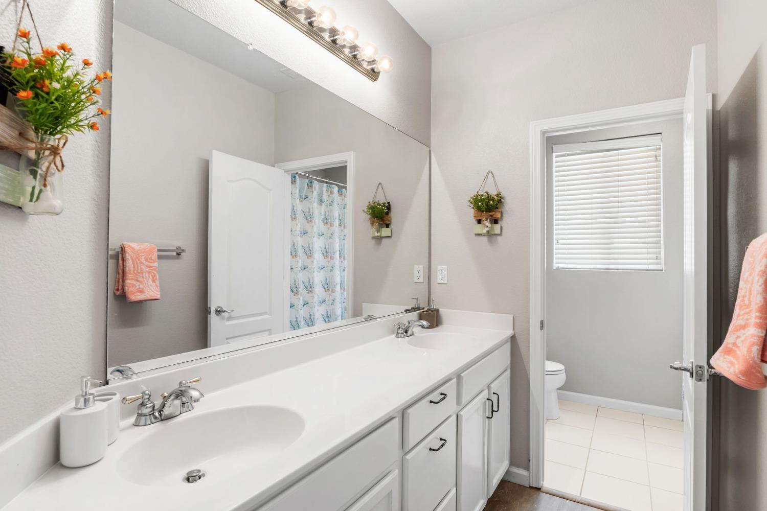 1004 Windjammer Drive