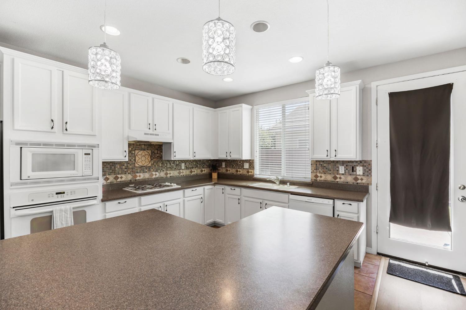 1004 Windjammer Drive