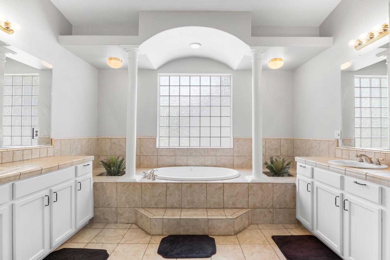 1004 Windjammer Drive